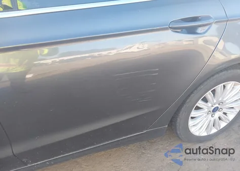 2016 Ford Fusion Hybrid Se из США, поврежденный, VIN 3FA6P0LU9GR285513